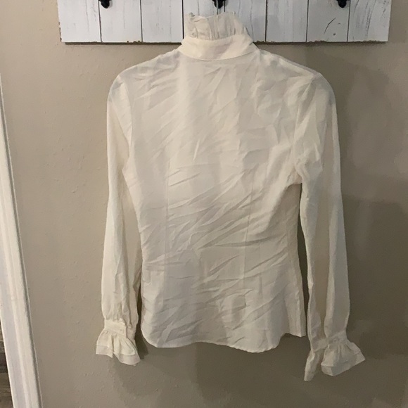 Victoria - Picture 2 of 2